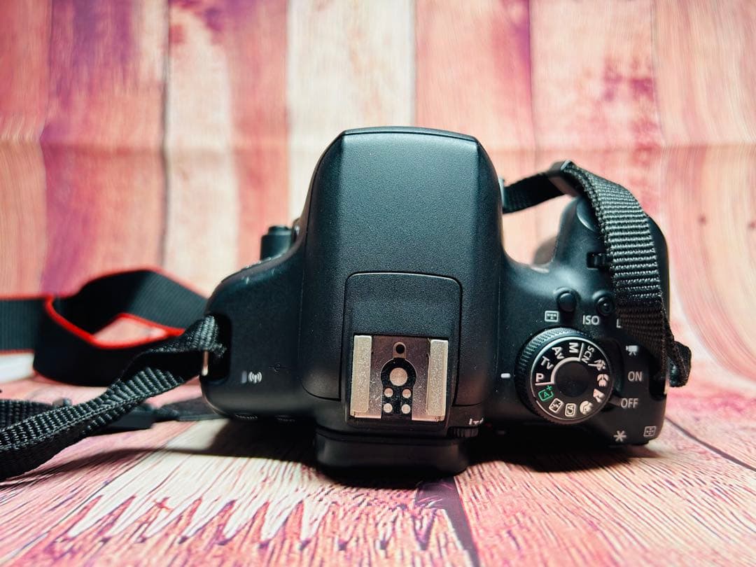 Canon キャノン EOS kiss X8i ボディ