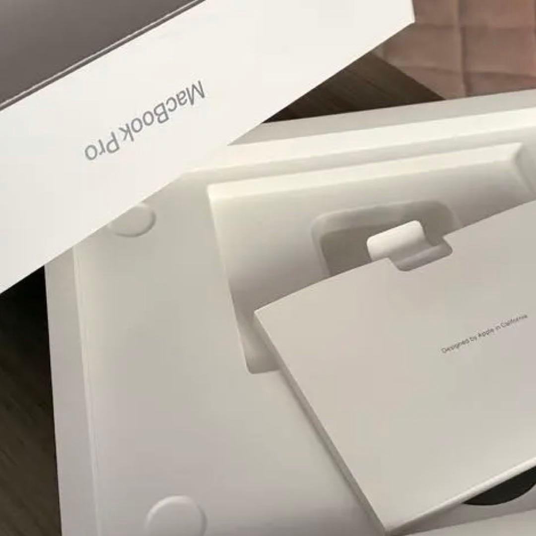 Apple MacBook Pro 2025チップM4 + Mac mouse