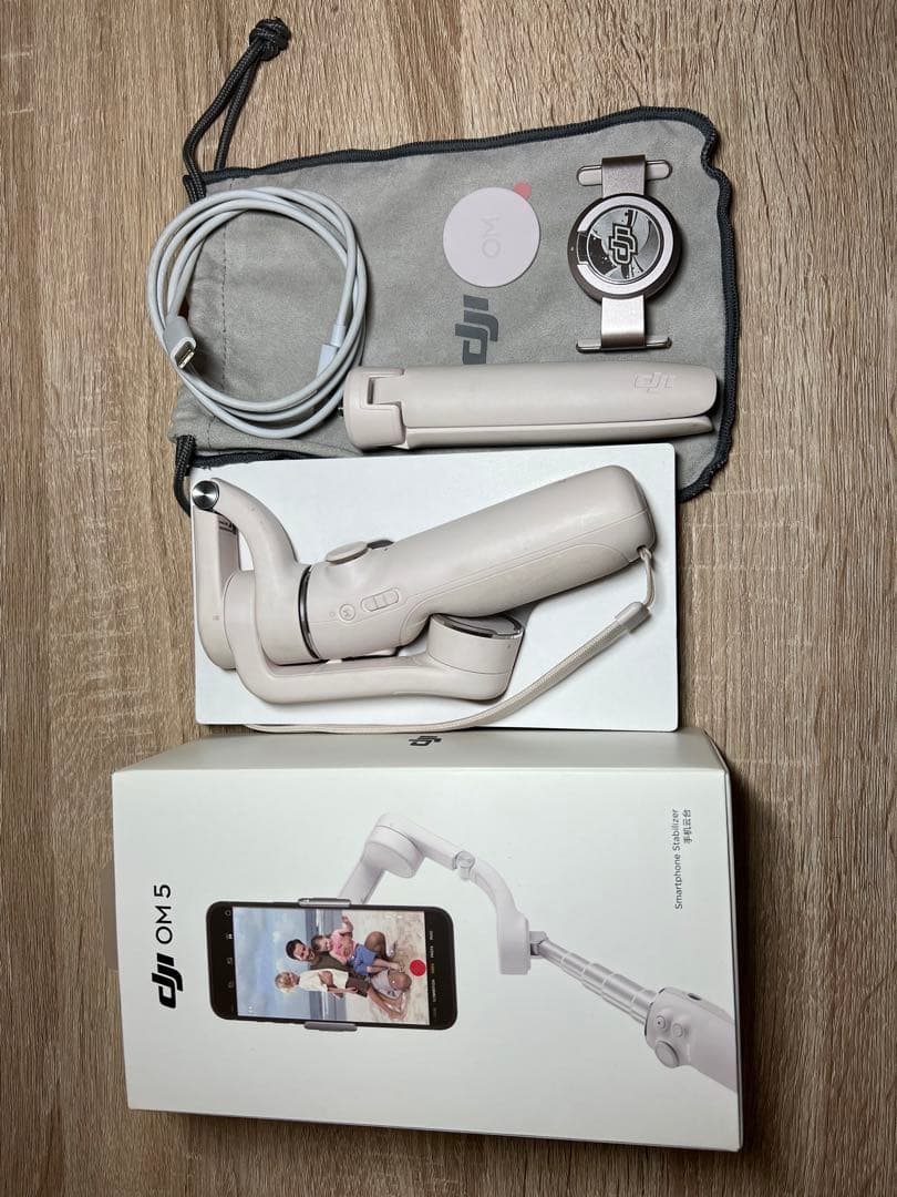 DJI OM 5 スタビライザー ホワイト