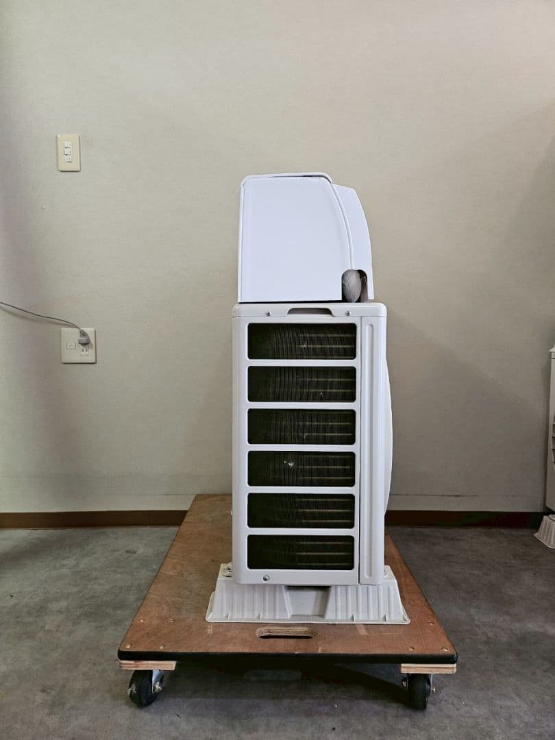 1816 東芝【RAS-N401M (W)】2024年製 14畳 エアコン 中古