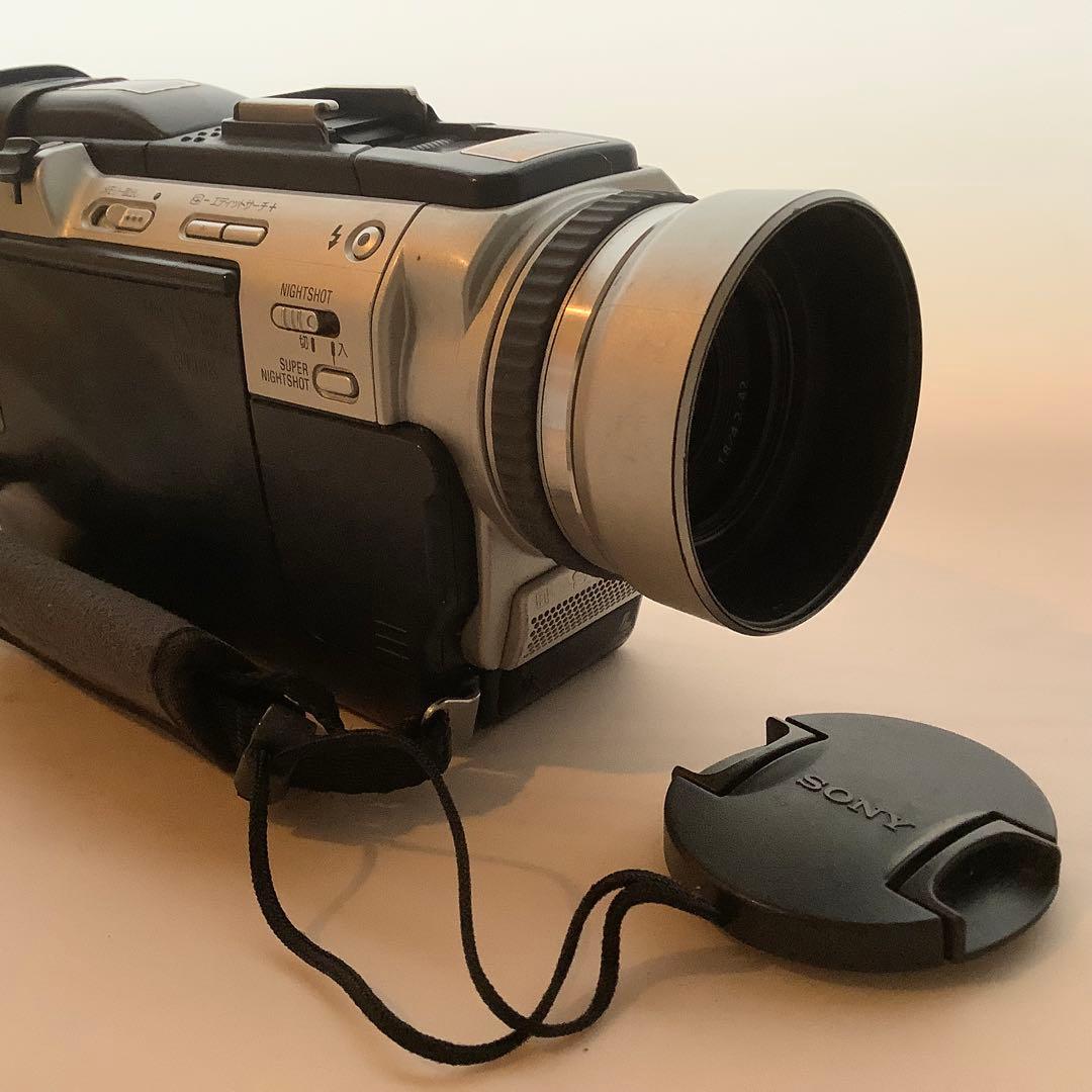 【ソニー】SONY miniDV HANDYCAM DCR-TRV30