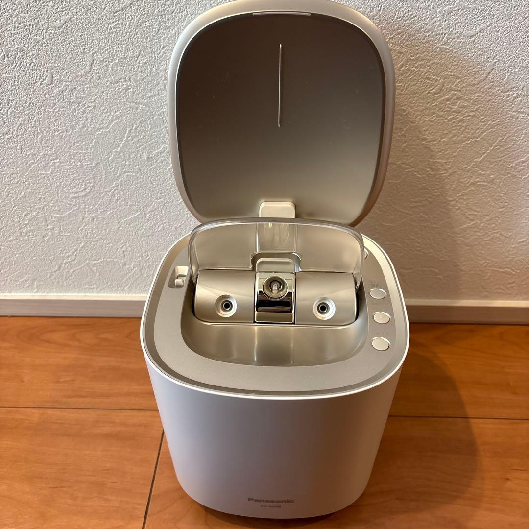 Panasonic スチーマーナノケア　EH-SA 0B