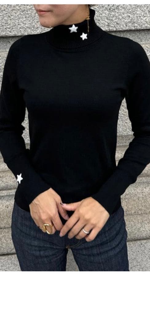 JENNE ジェンヌ⭐︎星刺繍タートルニット　Sサイズ