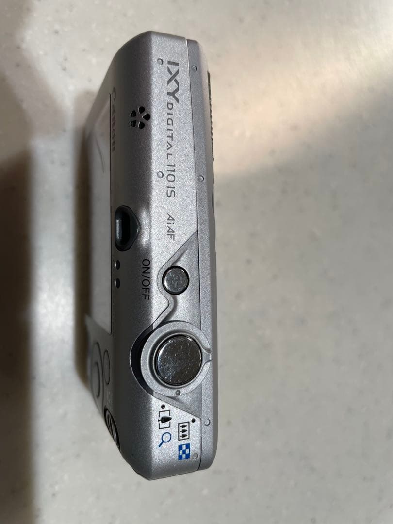 Canon IXY DIGITAL 110 IS 本体＋付属品