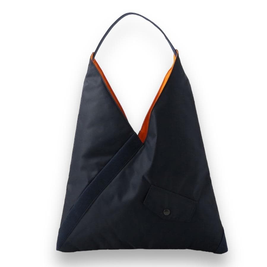 BRIEFING TILT TRIANGLE TOTE ネイビー