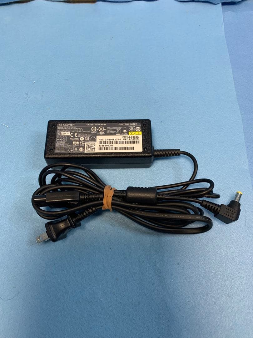 富士通/6th i3/Win11Pro/Office2021/新SSD/8GB⑪