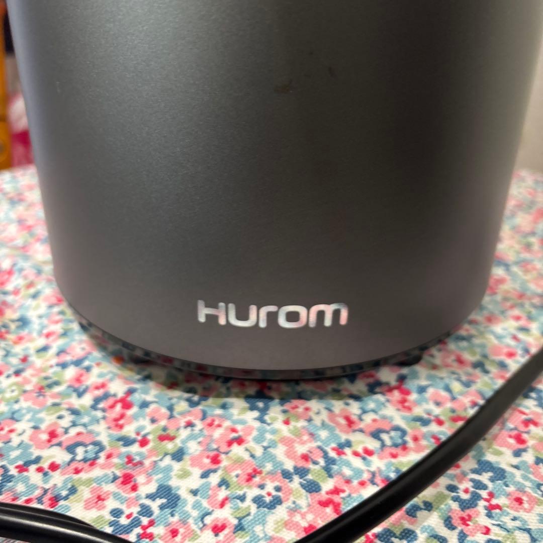 Hurom スロージューサー グレー