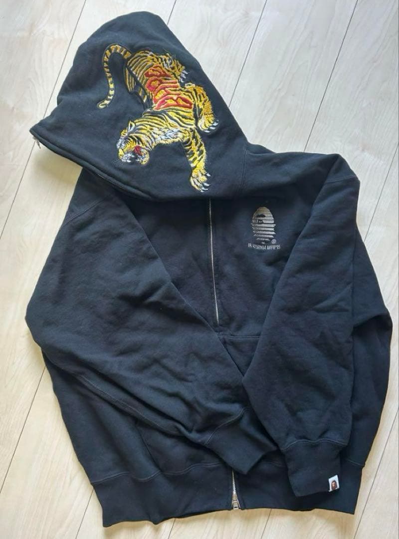 アベイシングエイプ　パーカー