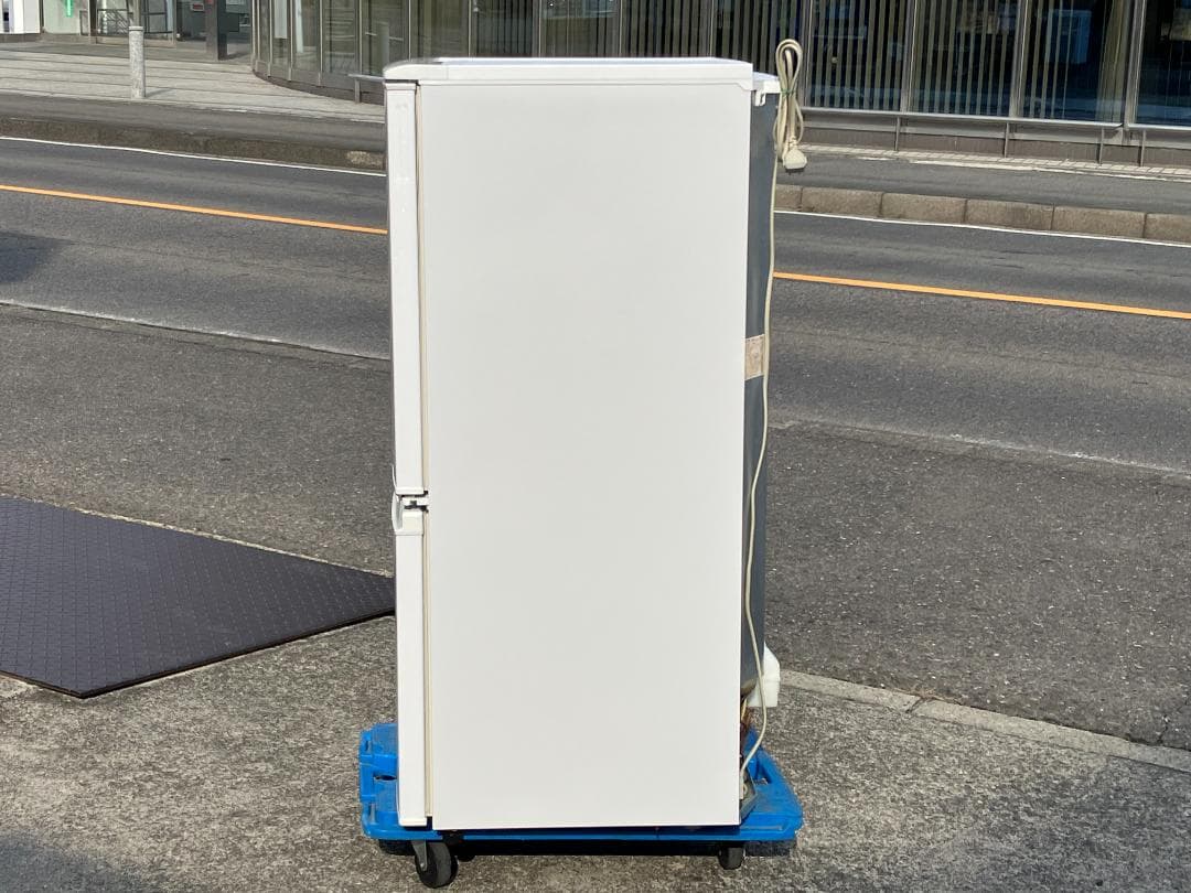 愛知岐阜/送料込★美品★シャープ 137L冷蔵庫 SJ-C14A-W 2015年