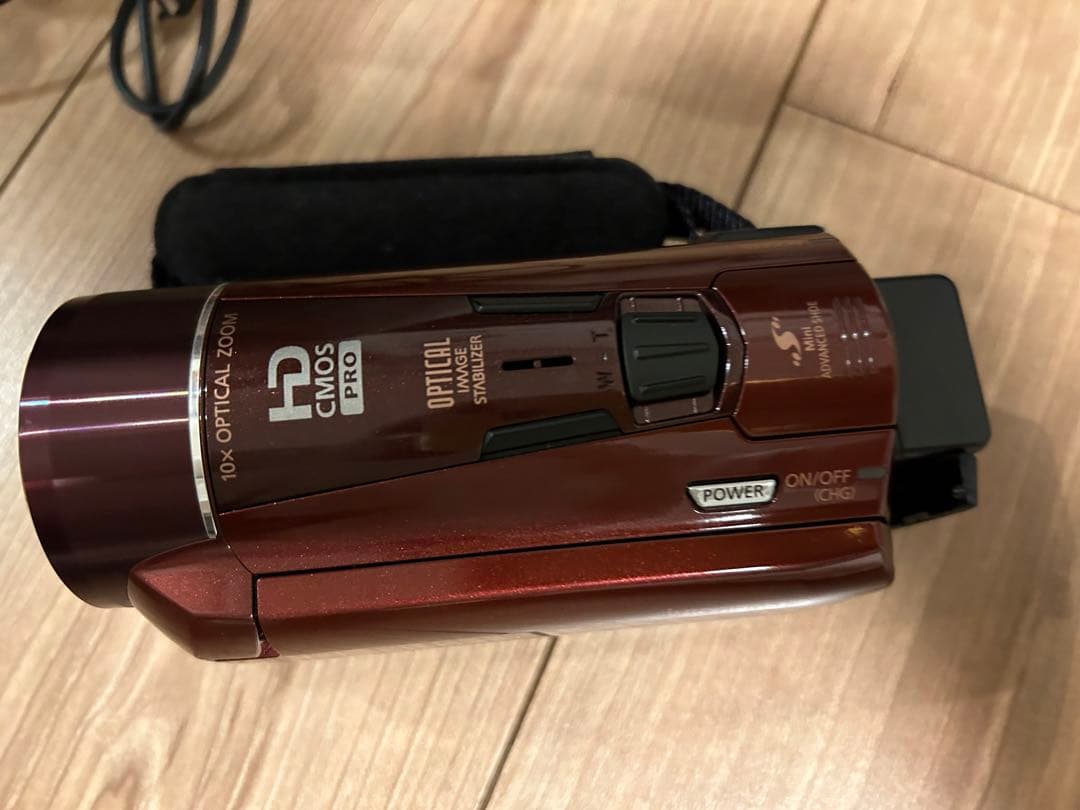 Canon HD ビデオカメラ 10倍光学ズーム 充電器・バッグ付き　HFM51