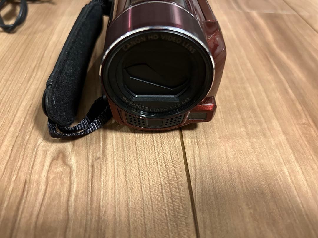 Canon HD ビデオカメラ 10倍光学ズーム 充電器・バッグ付き　HFM51