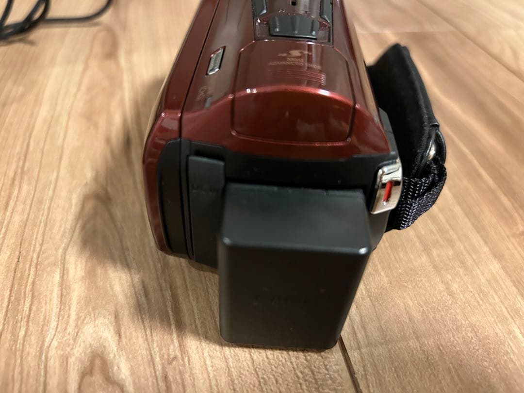 Canon HD ビデオカメラ 10倍光学ズーム 充電器・バッグ付き　HFM51