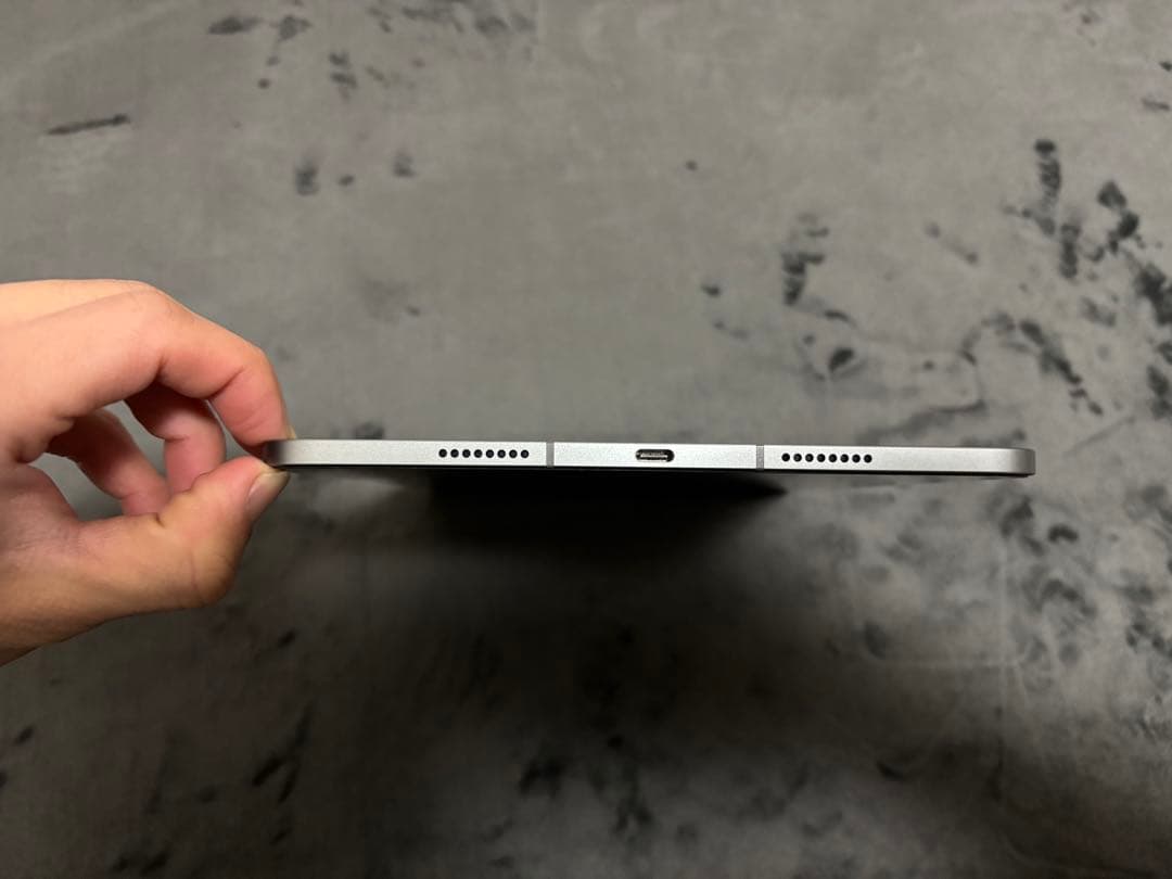 【美品】SIMフリーiPad Pro 11インチ 第4世代128GB＋おまけ付き