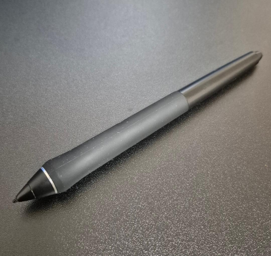 付属品の追加あり　Wacom液晶ペンタブレット Cintiq16　DTK1660