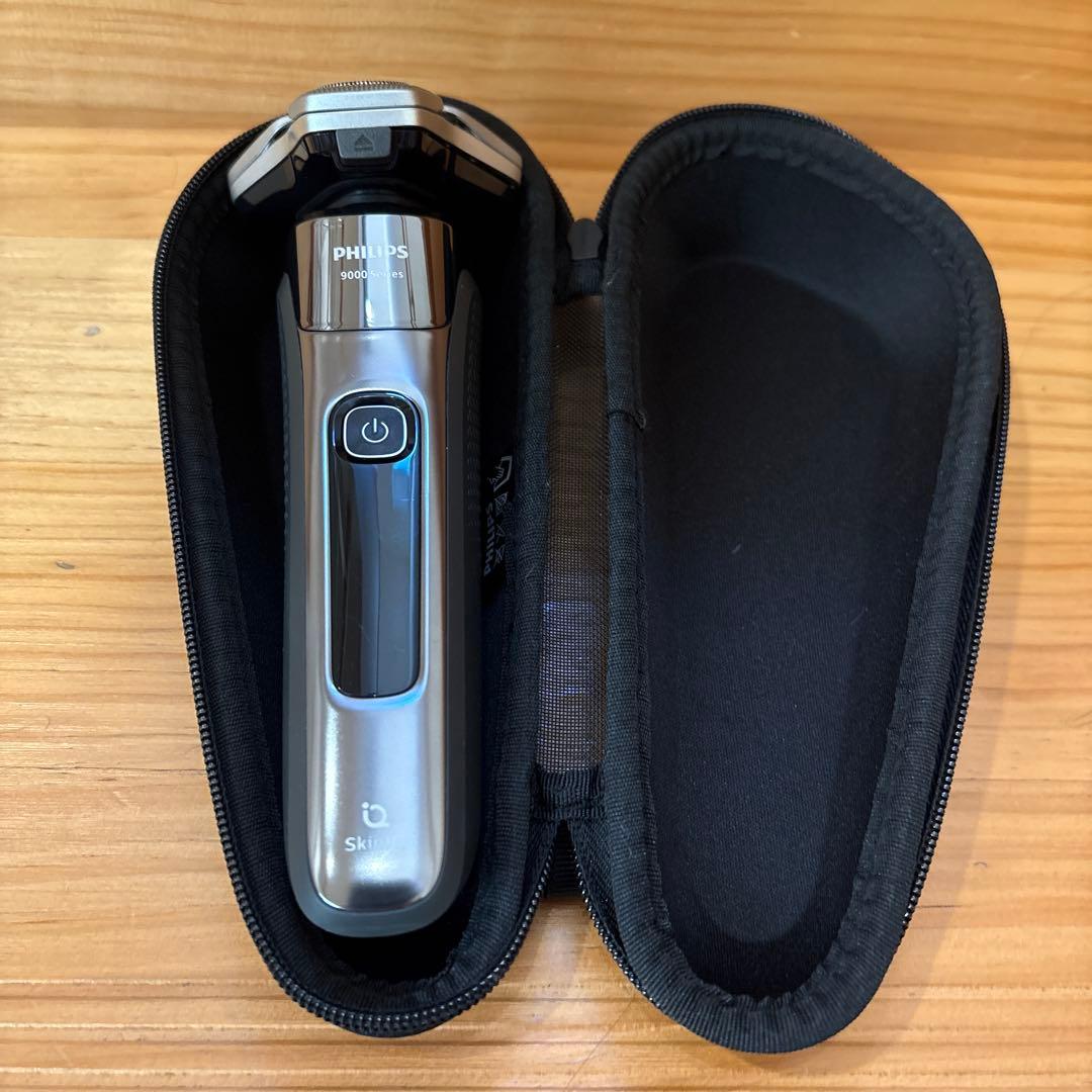 ★美品！Philips フィリップス メンズ電気シェーバー 9000シリーズ