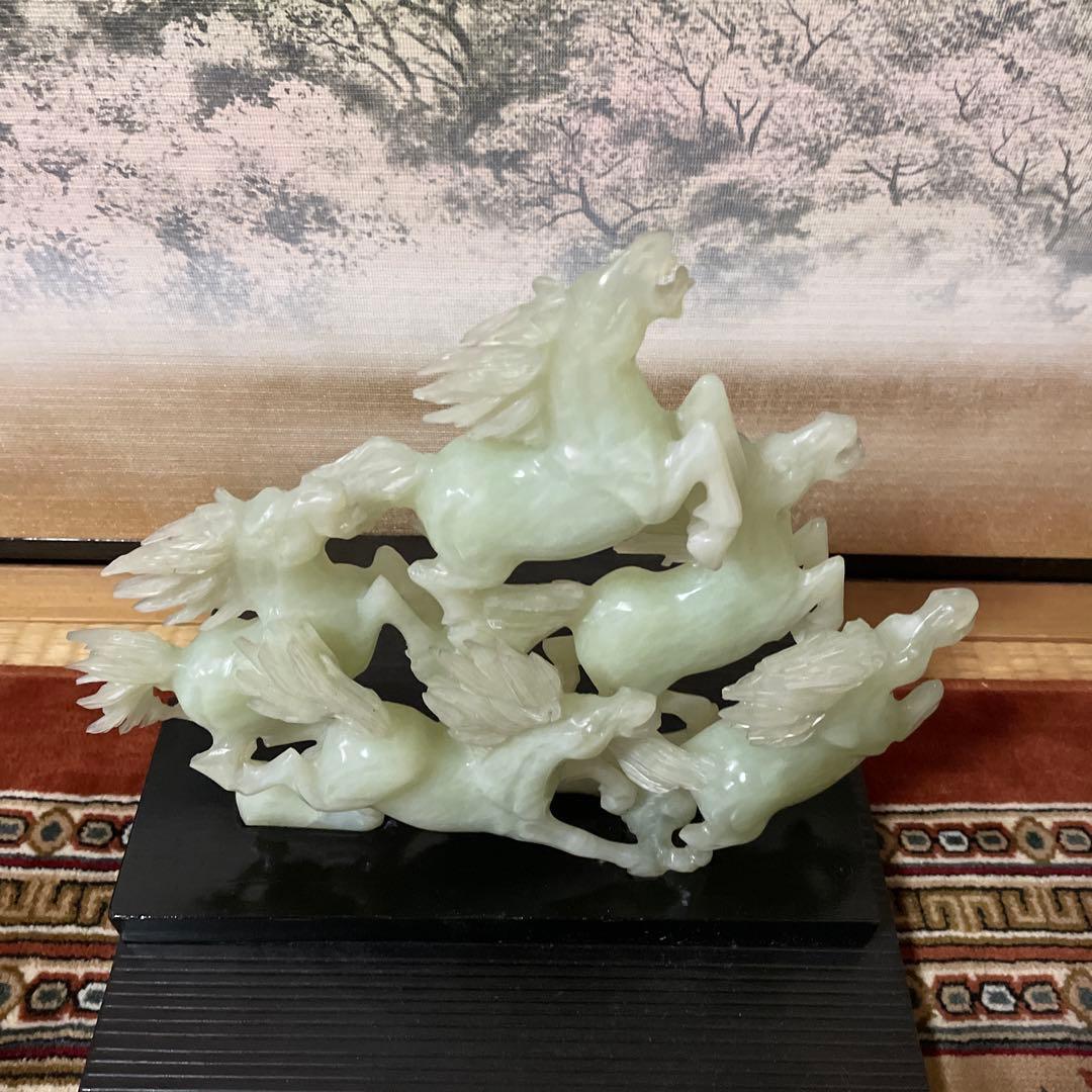 翡翠　五頭馬