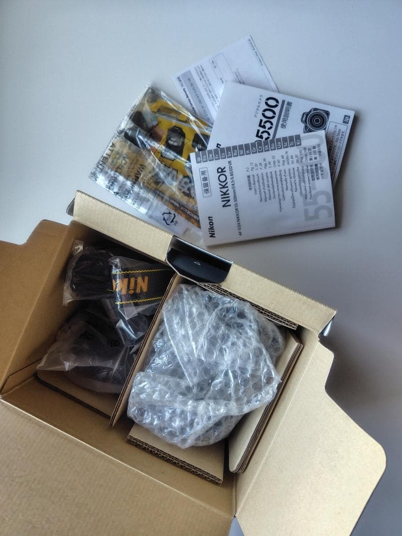 Nikon D5500 ダブルズームキット＋三脚＋レンズフィルター