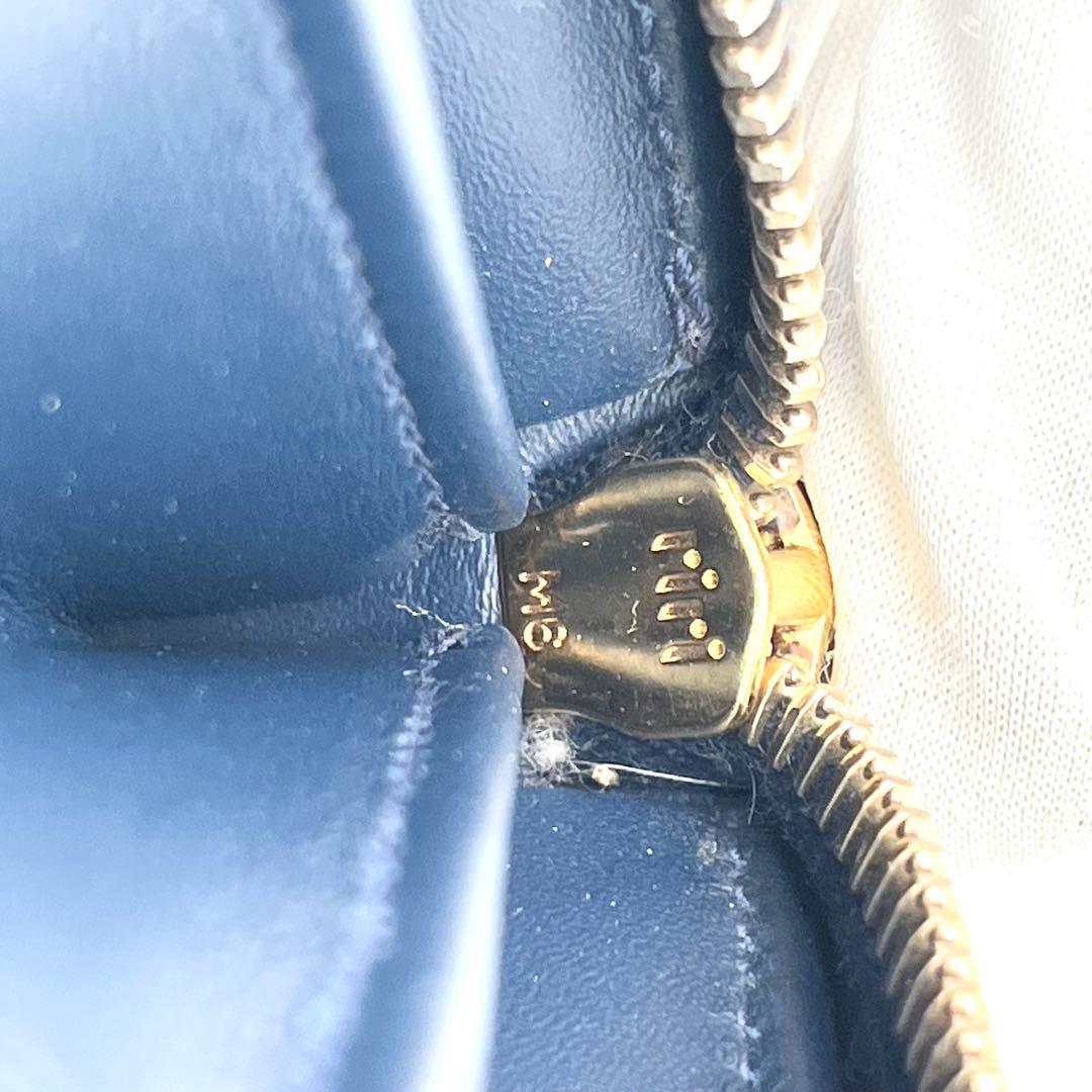 【美品】PRADA ヴィッテロムーヴ　ラウンドファスナー　ゴールド金具　ブルー