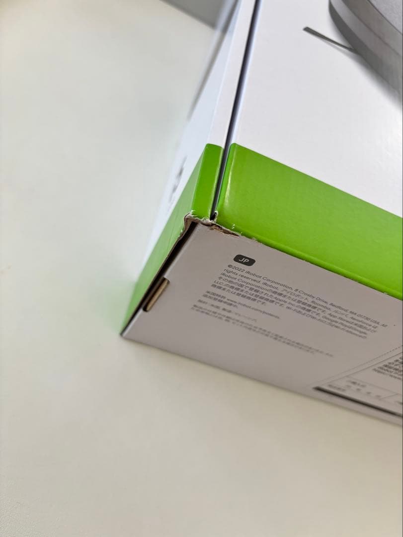 iRobot Roomba i5 本体