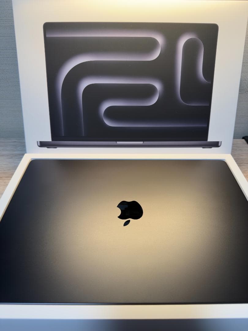MacBook Pro 16インチ M4 Pro