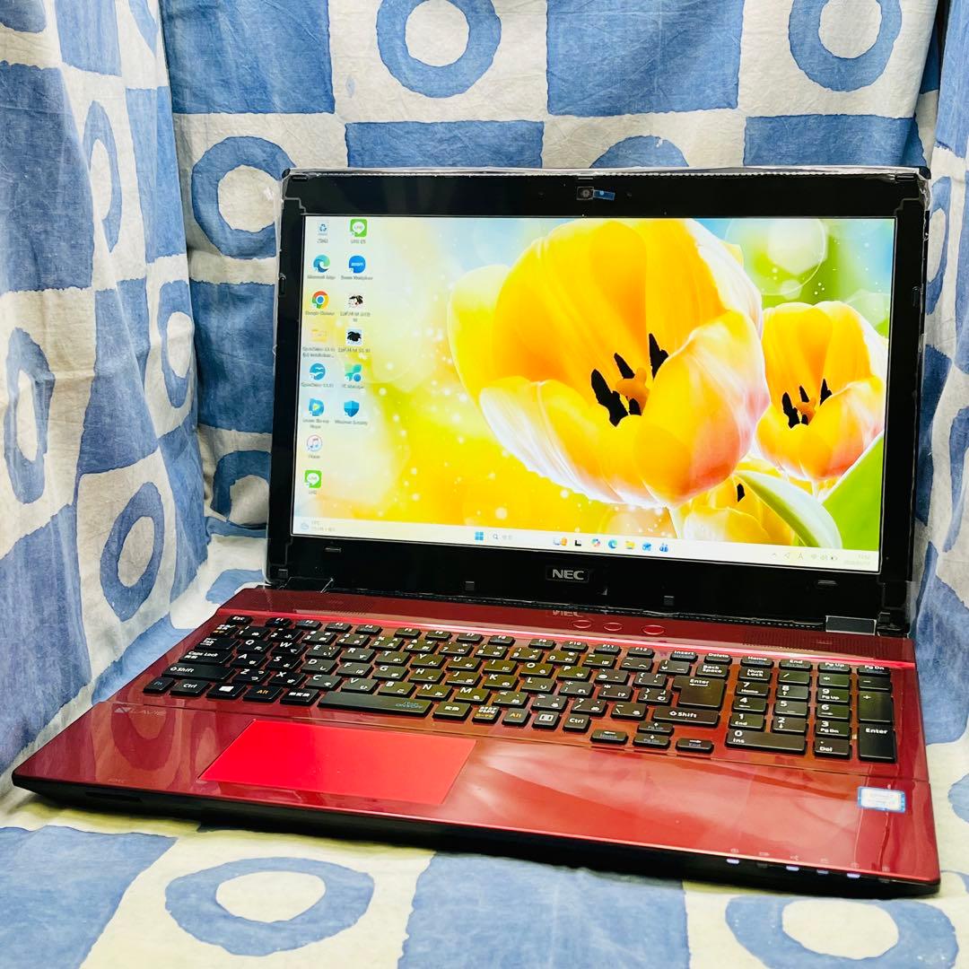 爆速SSD512&メモリ12☆i7☆大人気赤PC♪ブルーレイ&カメラ！Win11