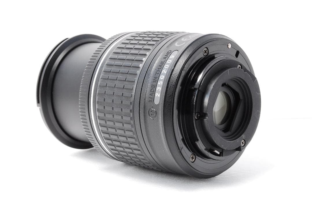 トマト❣️Bluetooth搭載❣️ ニコン Nikon D5600