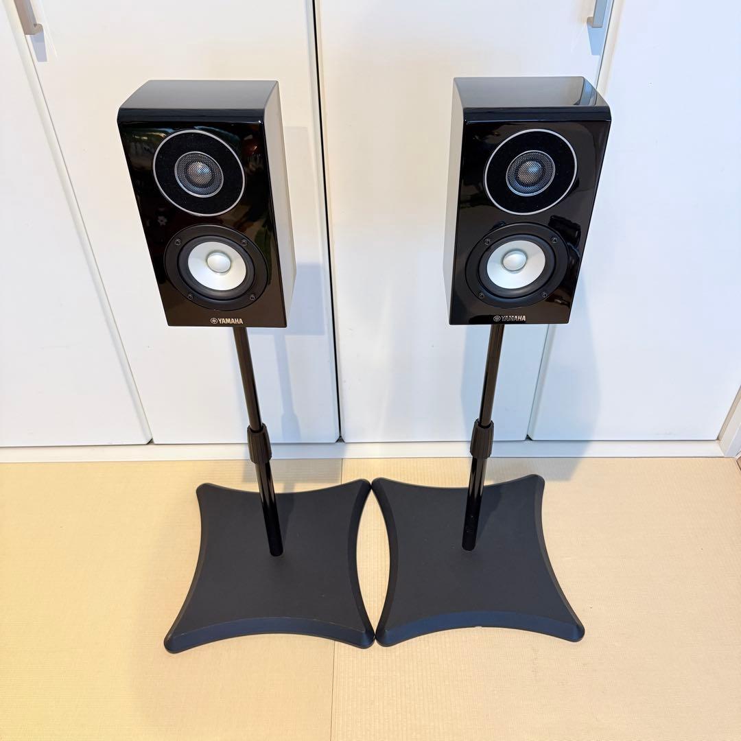 ヤマハ NS-B700 BP ピアノブラック スピーカー ペア　スタンド付き