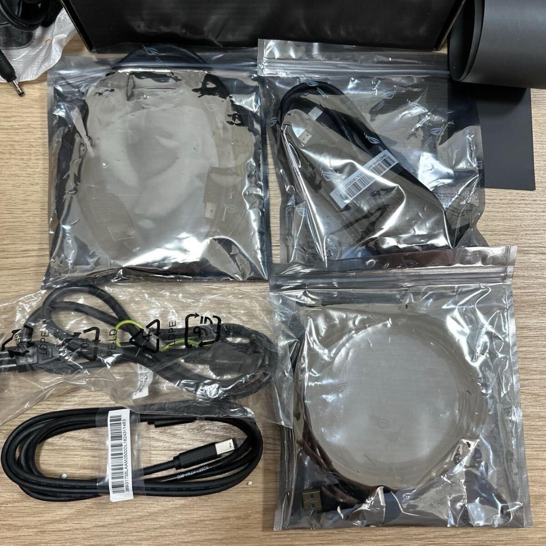 ASUS ROG Swift PG32UQ 32型 4K ゲーミングモニター