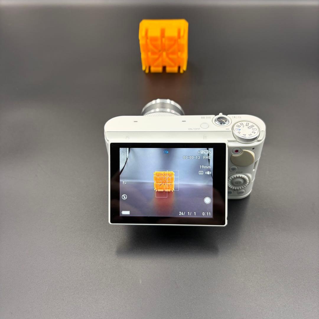 CASIO EXILIM EX-ZR4100 ホワイト Wi-Fi対応モデル