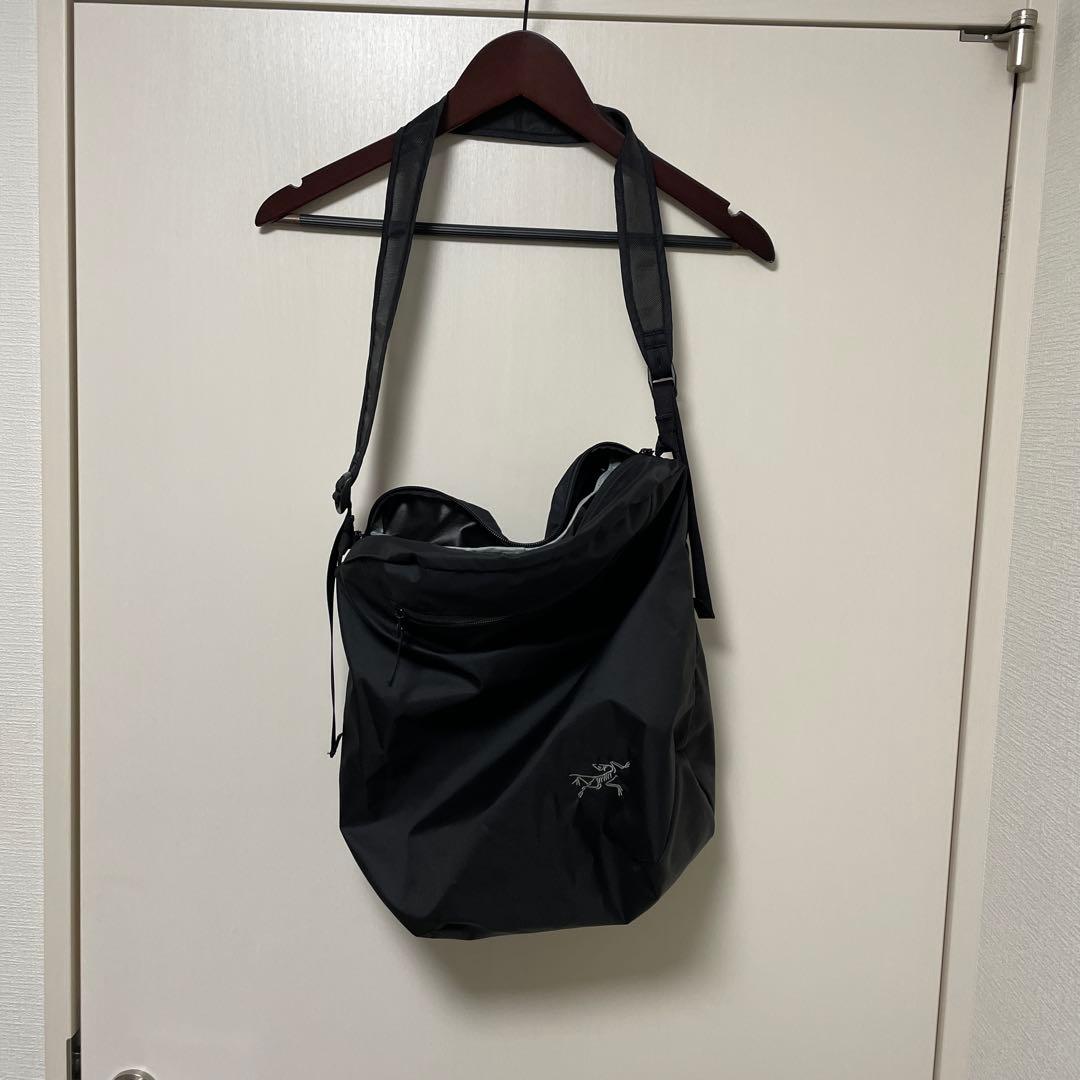 アークテリクス　ヒリアド12トート