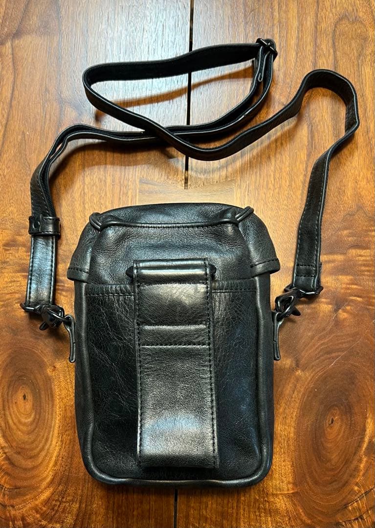 ue_yan❗️PORTER ミリタリーレザーポーチ・携帯サコッシュ！