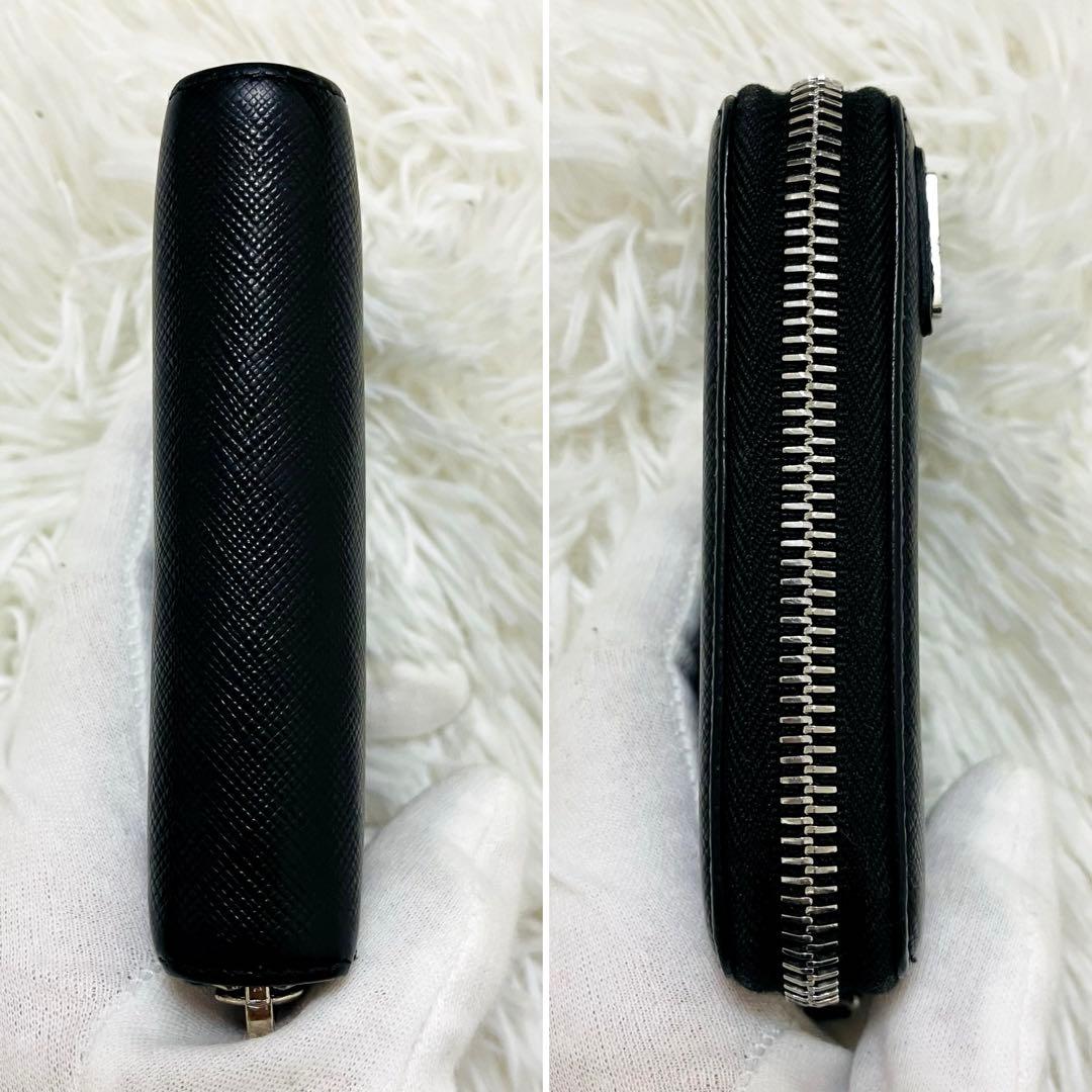極美✨付属付き✨PRADA ケース ラウンド サフィアーノレザー 黒