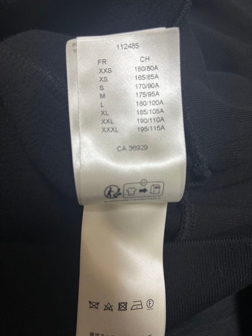 LOUIS VUITTON シグネチャー　パーカー