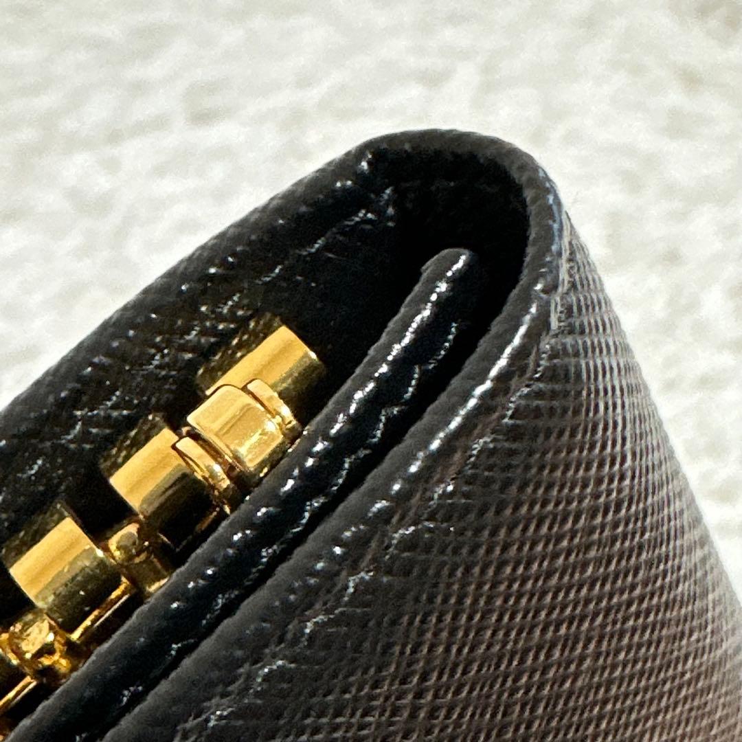 megane 未使用級✨PRADA キーケース 4連 サフィアーノ レザー