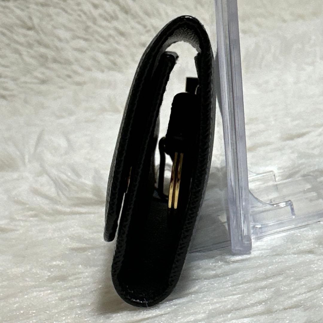 megane 未使用級✨PRADA キーケース 4連 サフィアーノ レザー