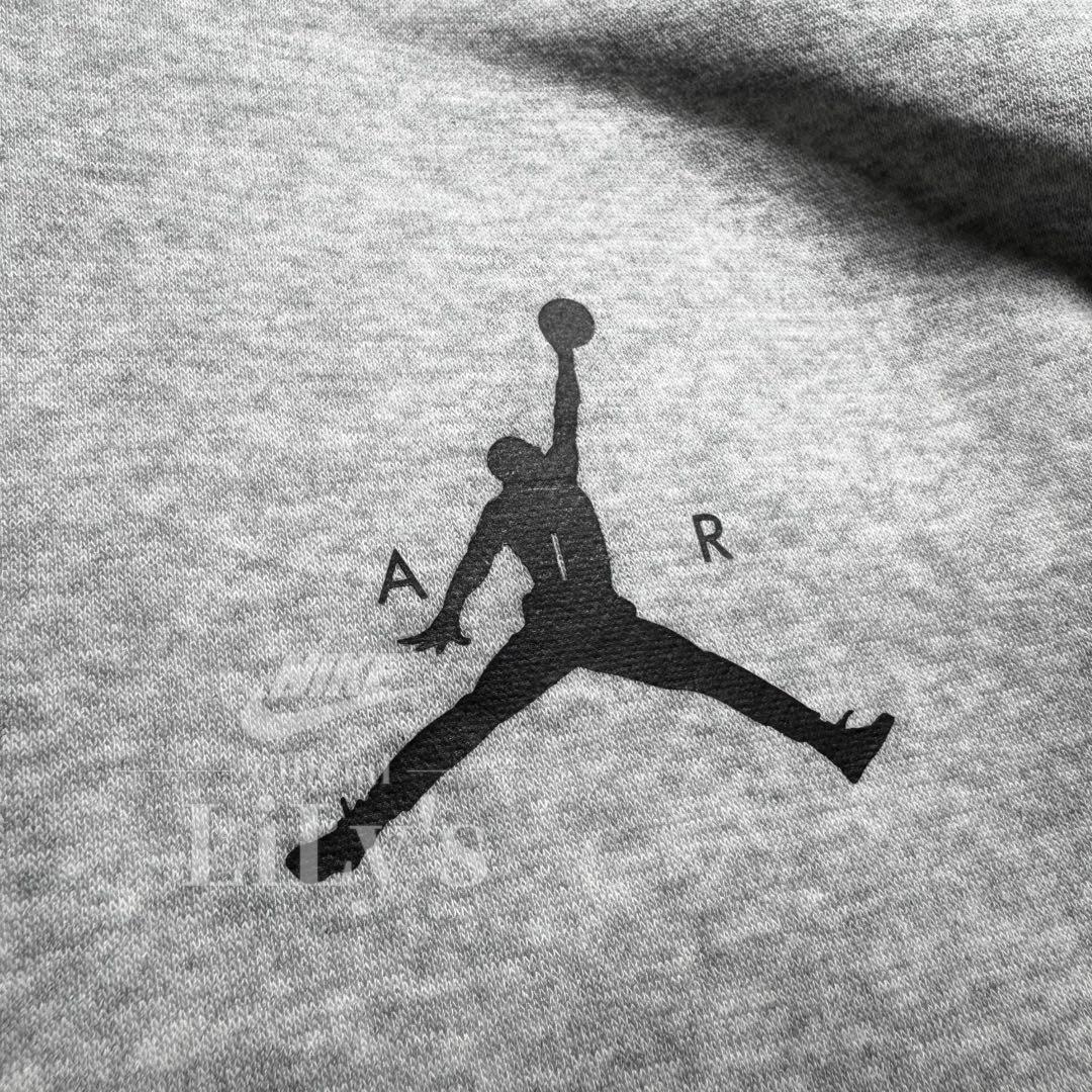 【Ｌサイズ】新品未使用　ジョーダン上下セットアップ　グレー　NIKE　ナイキ