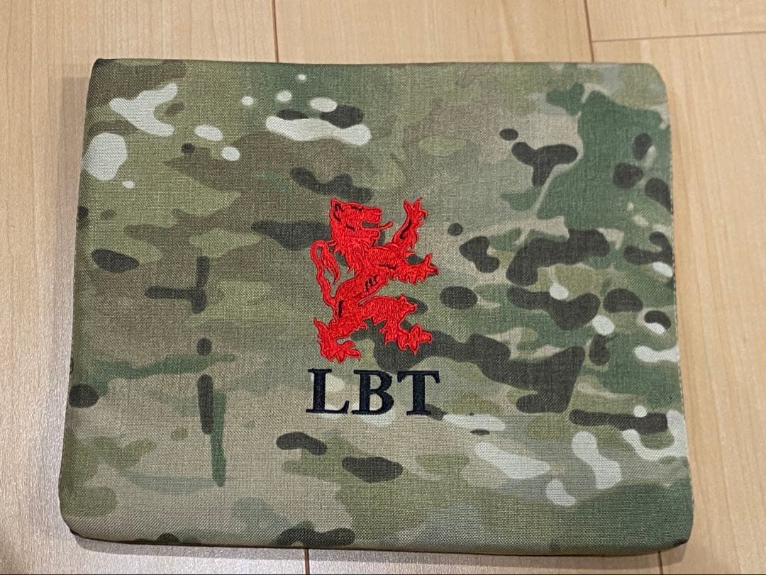 LBTタブレットケース　iPad