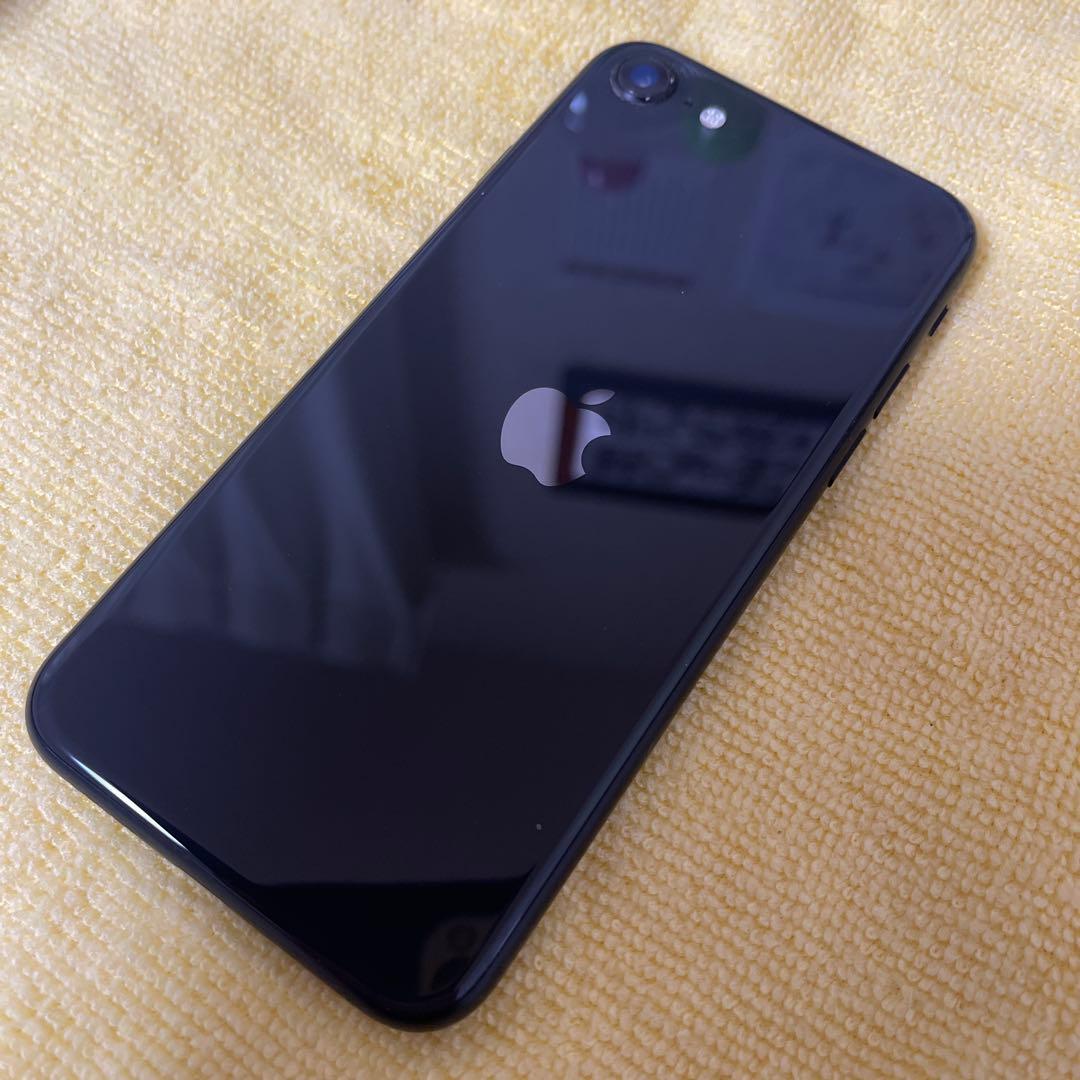 S*）様 iPhone SE 第2世代 (SE2) 付属品付　バッテリー最大容量