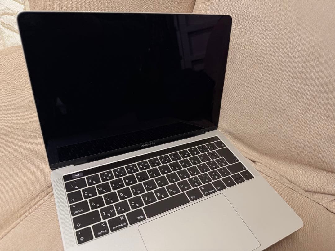 MacBook Pro 13インチ 2019 Touch Bar