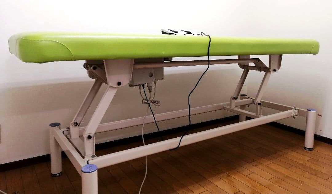 Takada タカダベッド 高田電動 昇降 カイロベッド 整体 施術ベッド