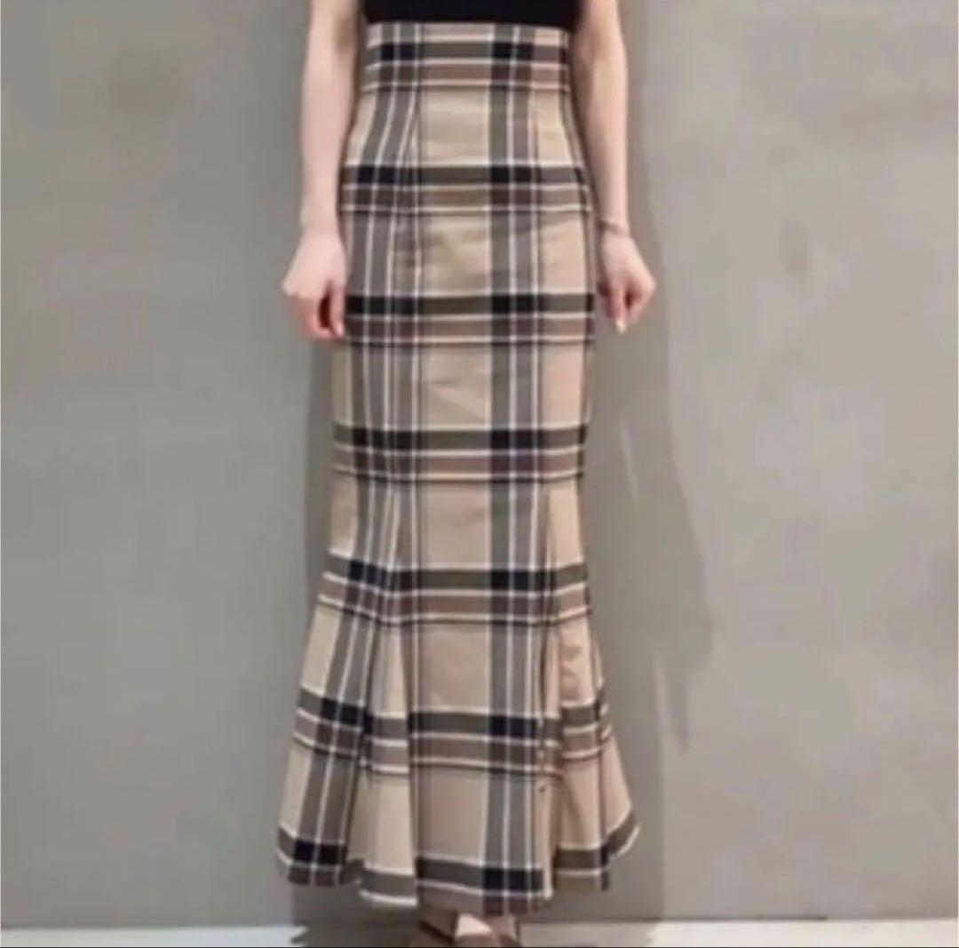 新品未使用　スナイデル ハイウエストタイトヘムフレアチェックスカート