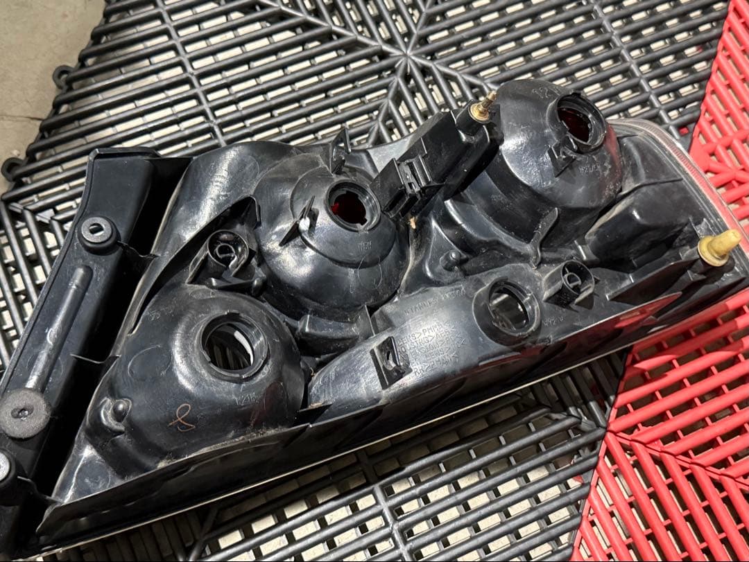 CT9Aランエボ テールランプ 加工向け 左右セット