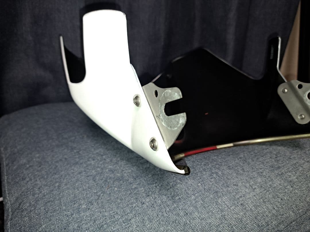 t*t様 XSR900　スクリーン　ビキニカウル