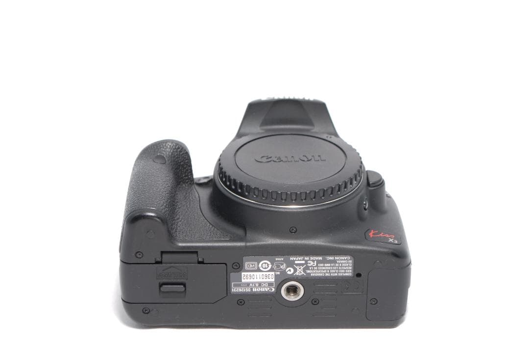 ✨Canon Kiss X3✨ショット数少✨軽量&入門モデル✨一眼レフカメラ✨