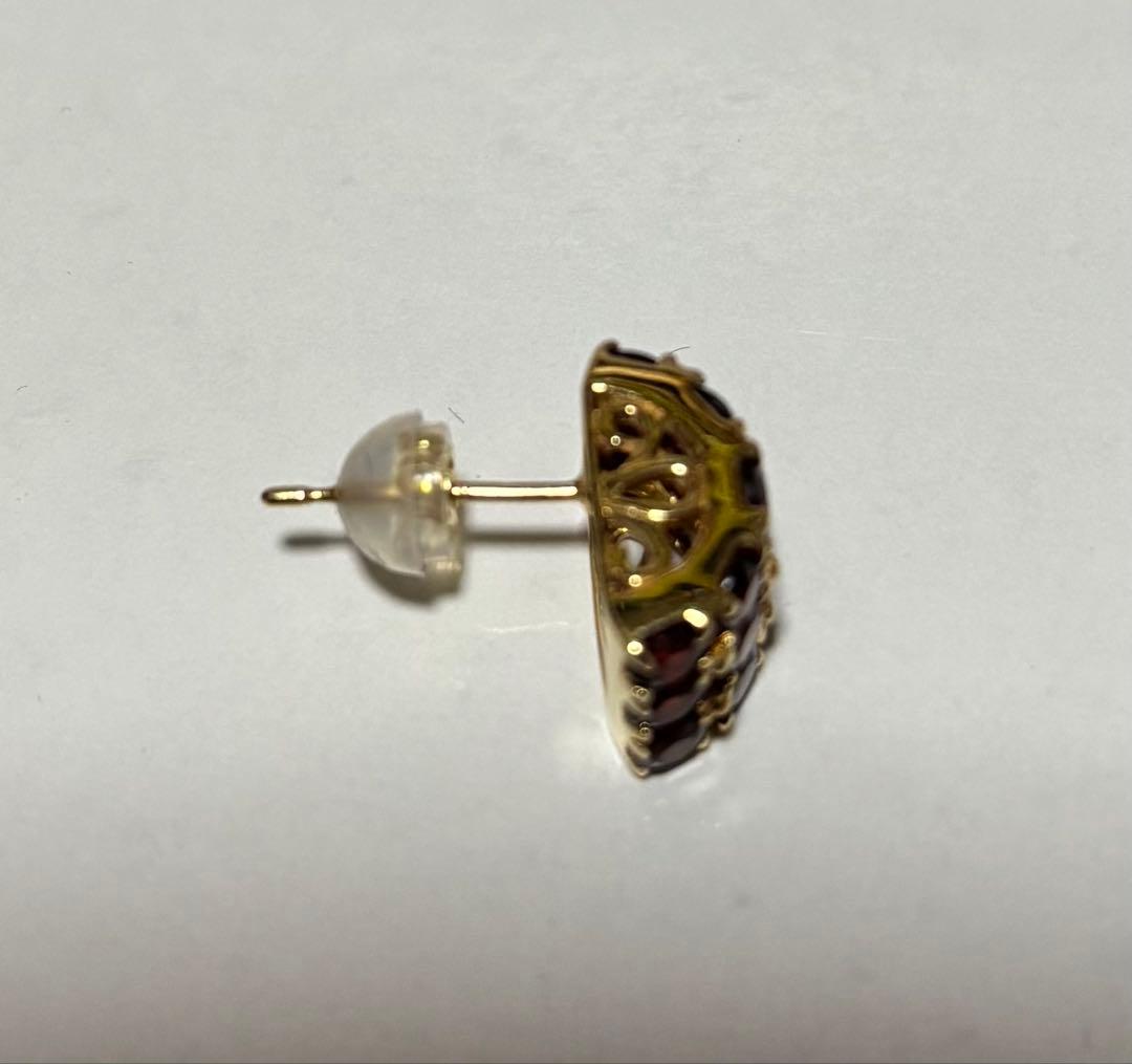 片耳用 ルビーK18ピアス