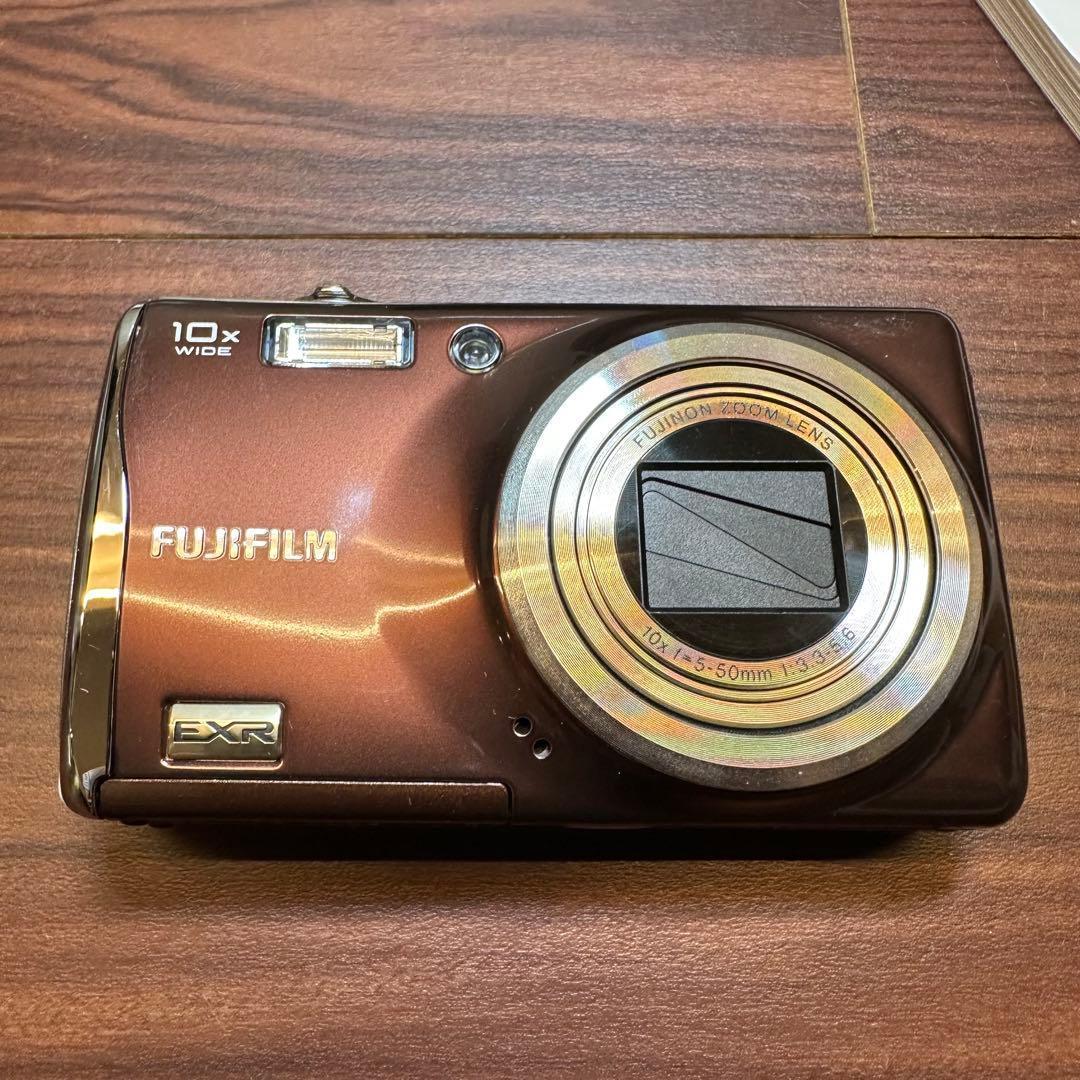 FUJIFILM FinePix F70 EXR デジカメ 5336
