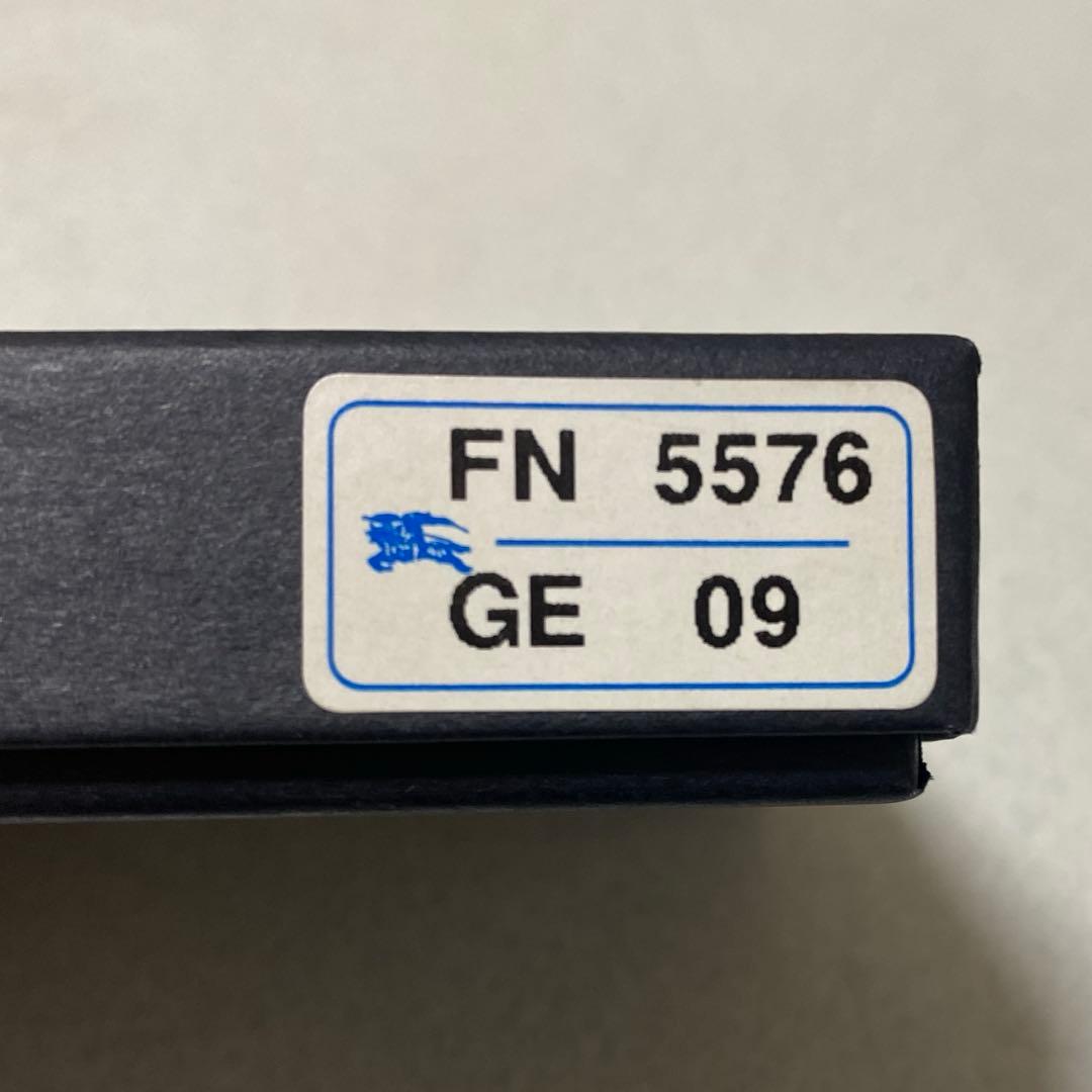 【週末お値下げ】バーバリー　ラウンドファスナー　ケース ブラック　メンズ