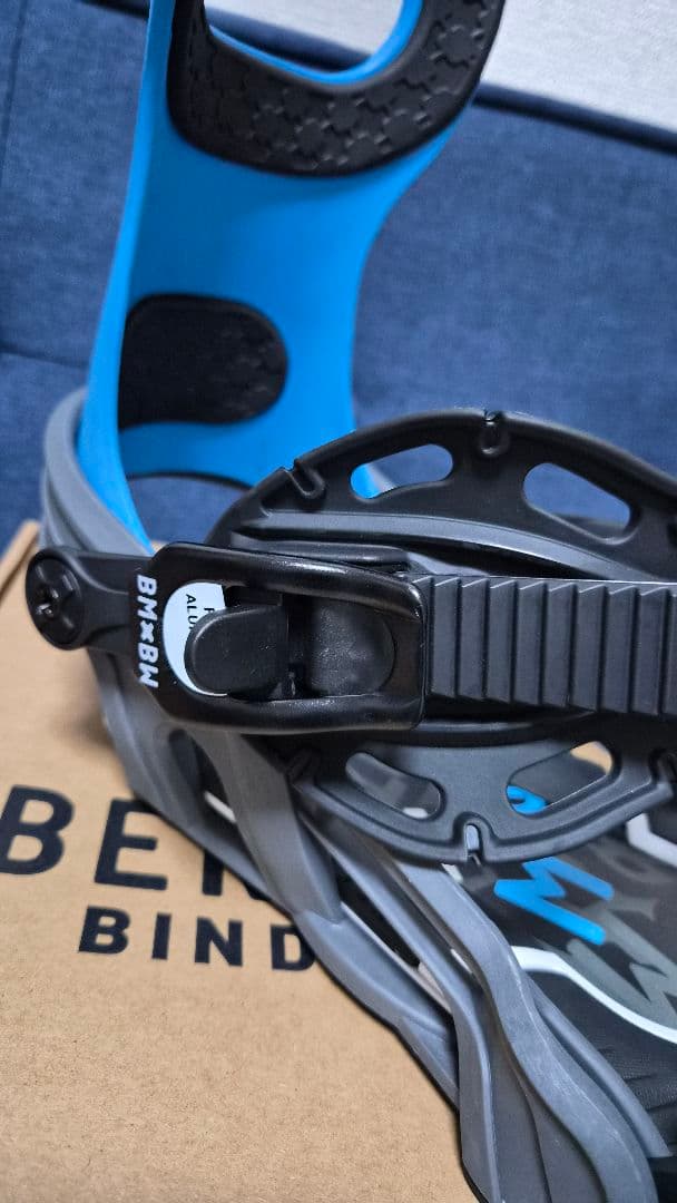 最終値下げ　BENTL BOLT 24-25 Mサイズ