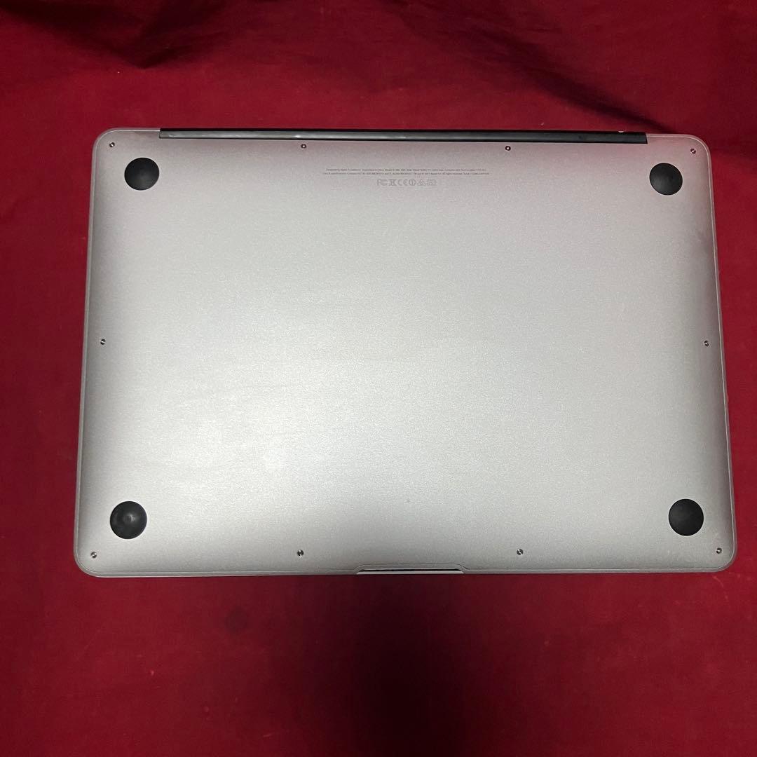 2013 MacBook Air 13インチ　121GB