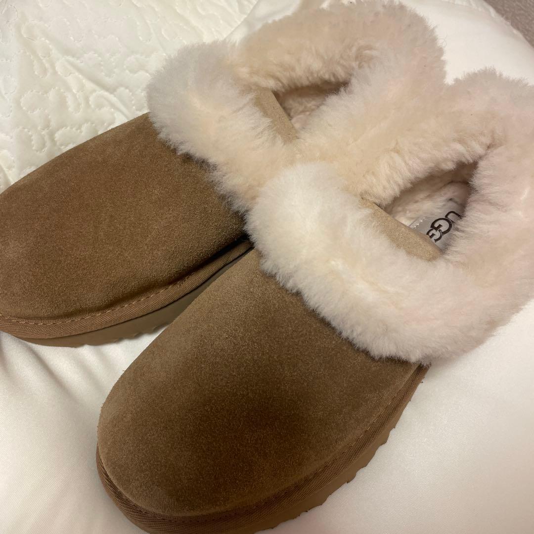 UGG nita w7 24cm 新品未使用
